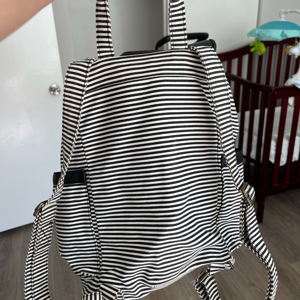 Drawstring backpack - Picture 3 of 3